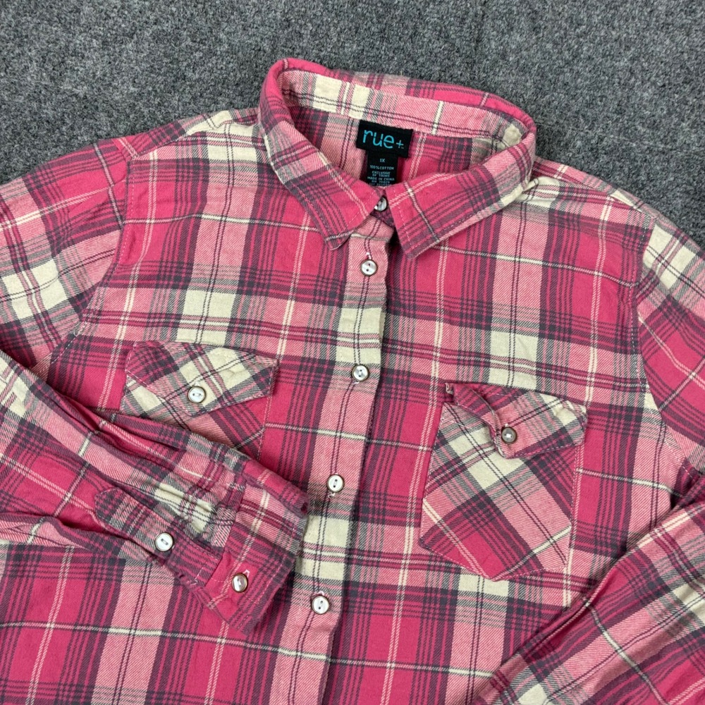 Rue21 Rue+ Womens 1XL XL Pink Plaid Flannel Button Down Shirt Cotton Long Sleeve